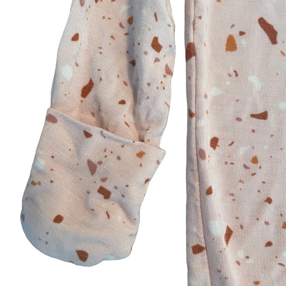 Lou Lou & company newborn knotted gown - Picture 3 of 5